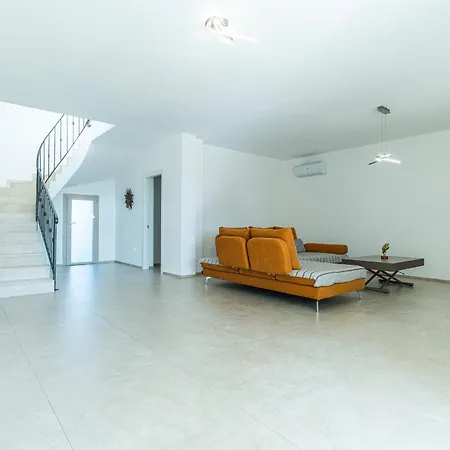 Infinity With Pool By Wonderful Italy Вилла Ольбия