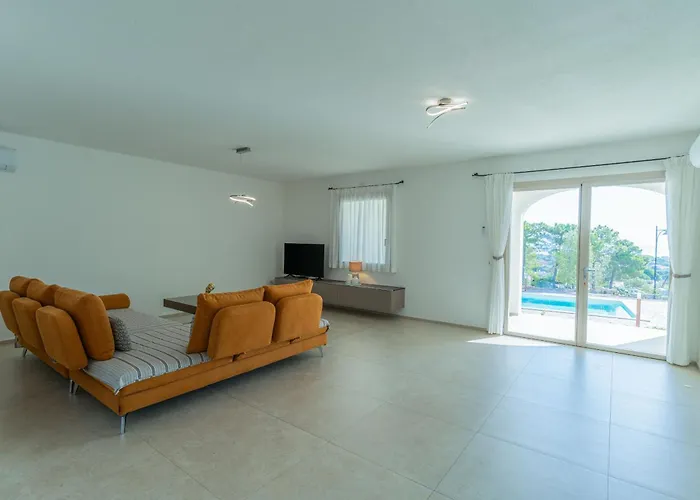 Infinity With Pool By Wonderful Italy Olbia