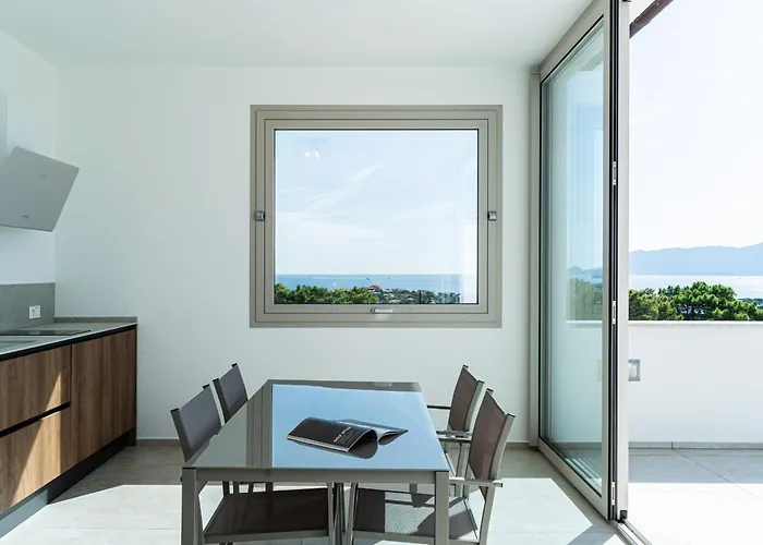 Villa Infinity With Pool By Wonderful Italy