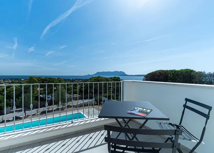 Villa Infinity With Pool By Wonderful Italy