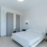 Villa Infinity With Pool By Wonderful Italy *