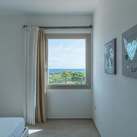 Infinity With Pool By Wonderful Italy Villa *